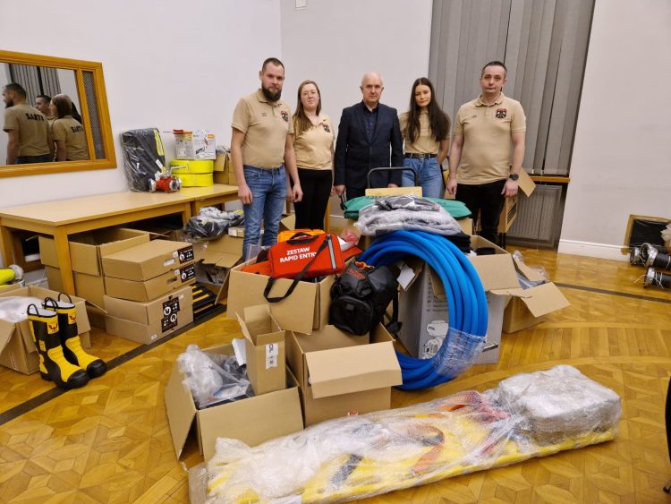 Nowy sprzęt dla ochotników