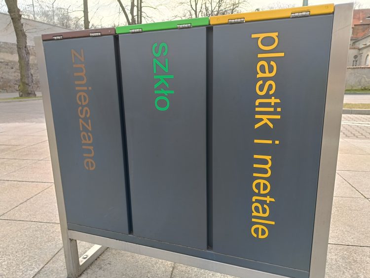 Radni zdecydowali – będzie podwyżka za śmieci