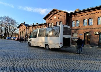 Braki w taborze spowodowały odwołania pociągów