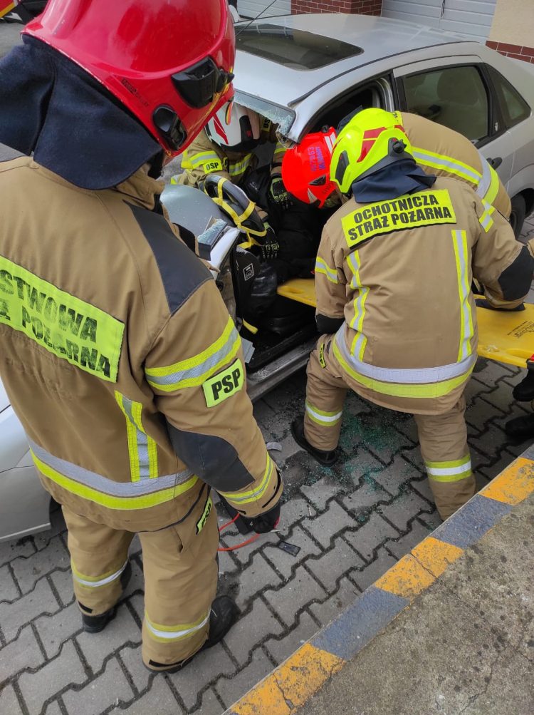 Chcesz zostać strażakiem? PSP w Nysie zaprasza do składania dokumentów.